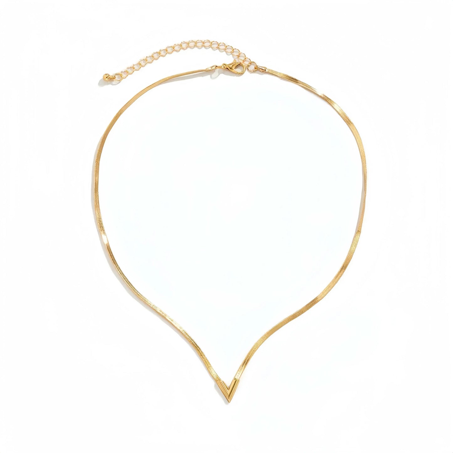 Vintage Simple Flat Snake Clavicle Chain Necklace for Male Creative V Shape Pendant Choker Jewelry Accessories Steampunk Men New Little Addiction