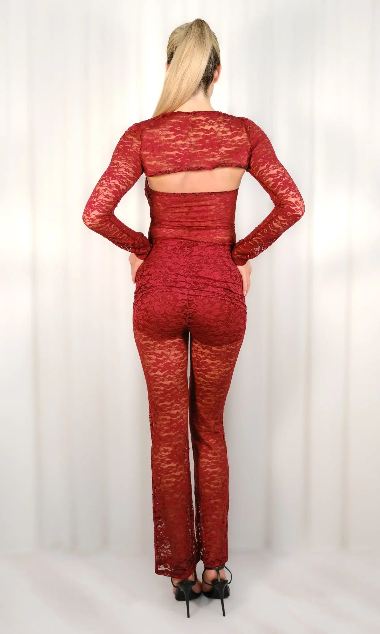 Elise' Three-Piece Lace Set with Underwear In Red Little Addiction