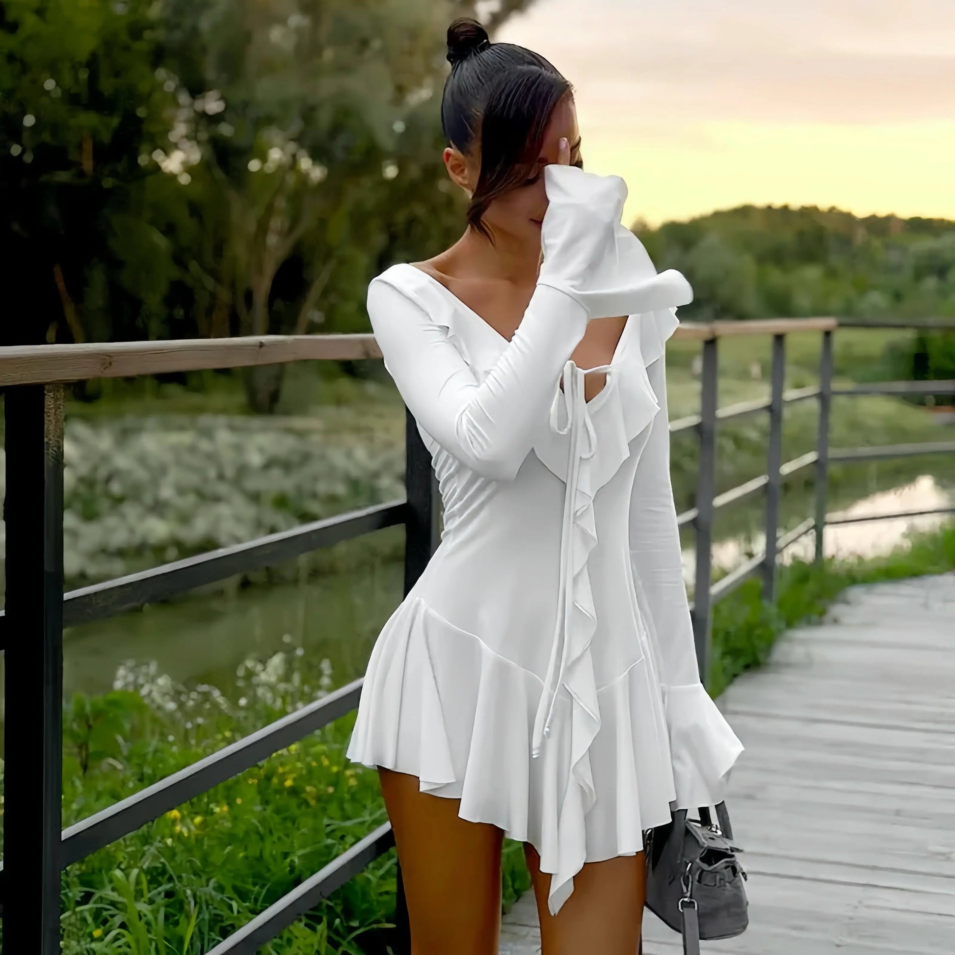 TARUXY White Deep V Neck Ruffled Dress For Women Long Flare Sleeve Autumn Fashion Beach Party Short Dresses Female Sexy Slim Little Addiction