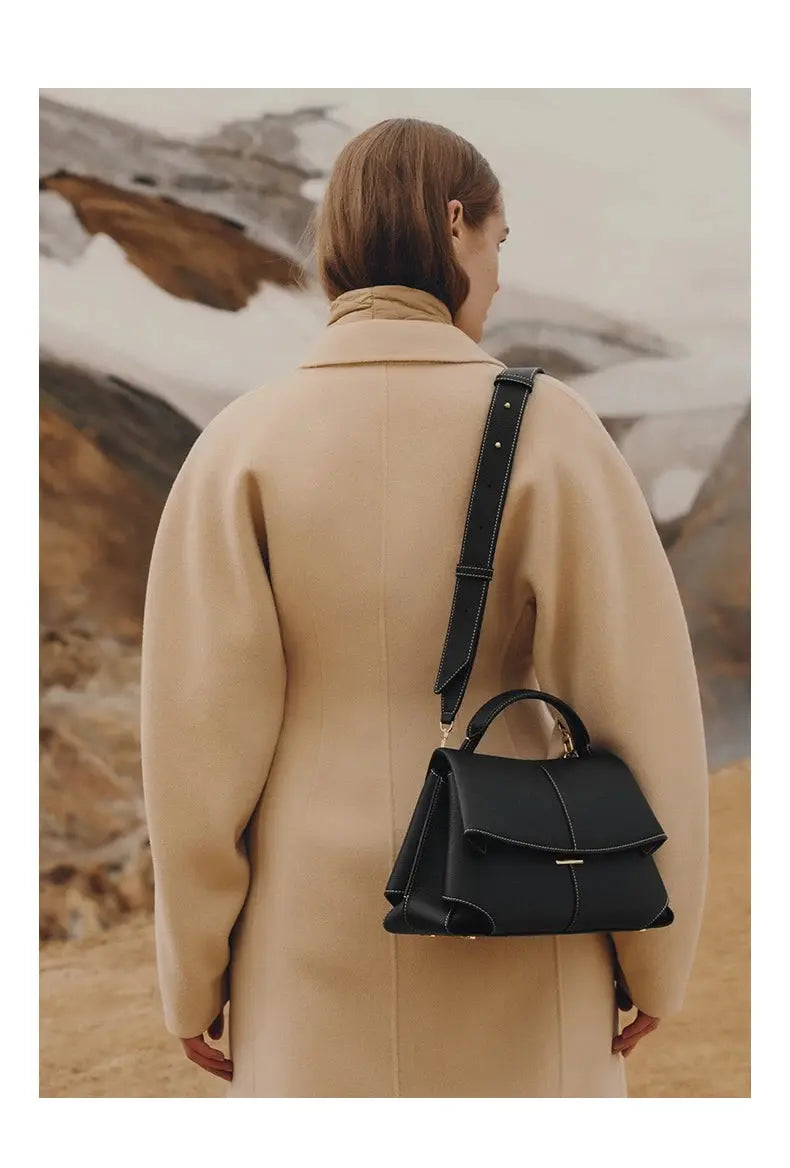 Light luxury brand women's handbag for autumn and winter 2025, new designer high-end pleated shoulder crossbody handbag Little Addiction