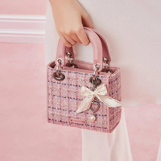 Exquisite and Cute Handbag Women's Crossbody Bag With Original Luxury Designer Shoulder Bag with Bowknot Pendant TOUTOU